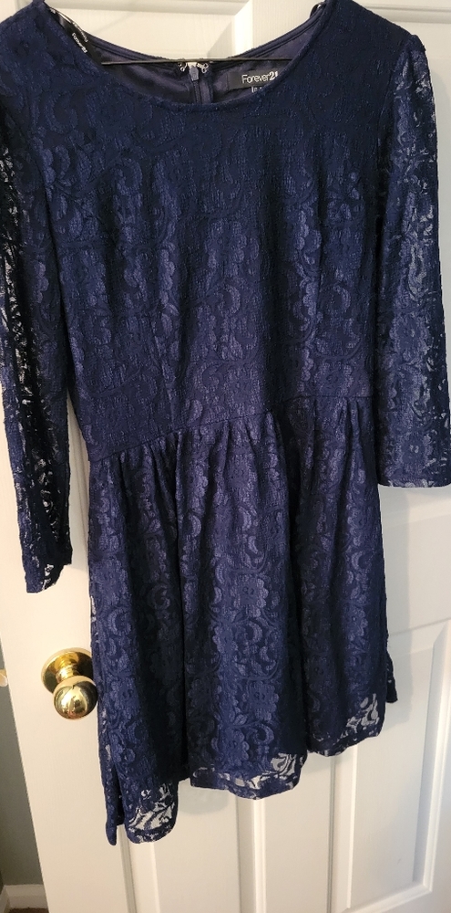 Forever 21 navy lace dress